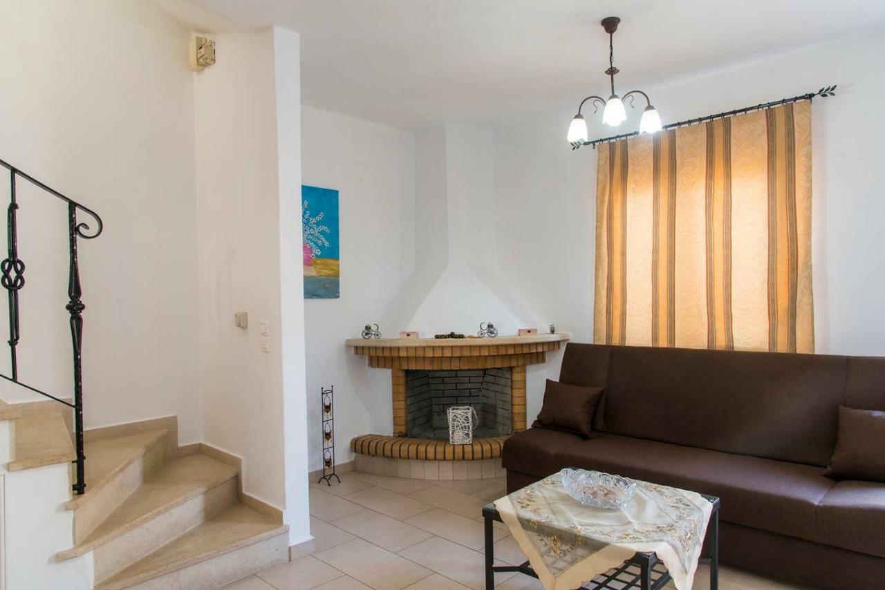 Appartamento Cosy House Paleocastro Esterno foto