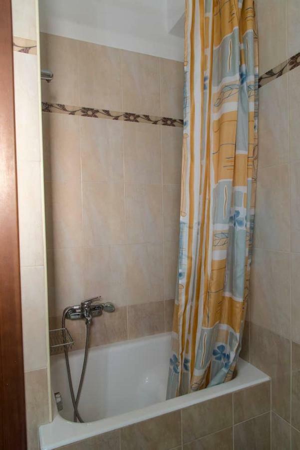 Appartamento Cosy House Paleocastro Esterno foto